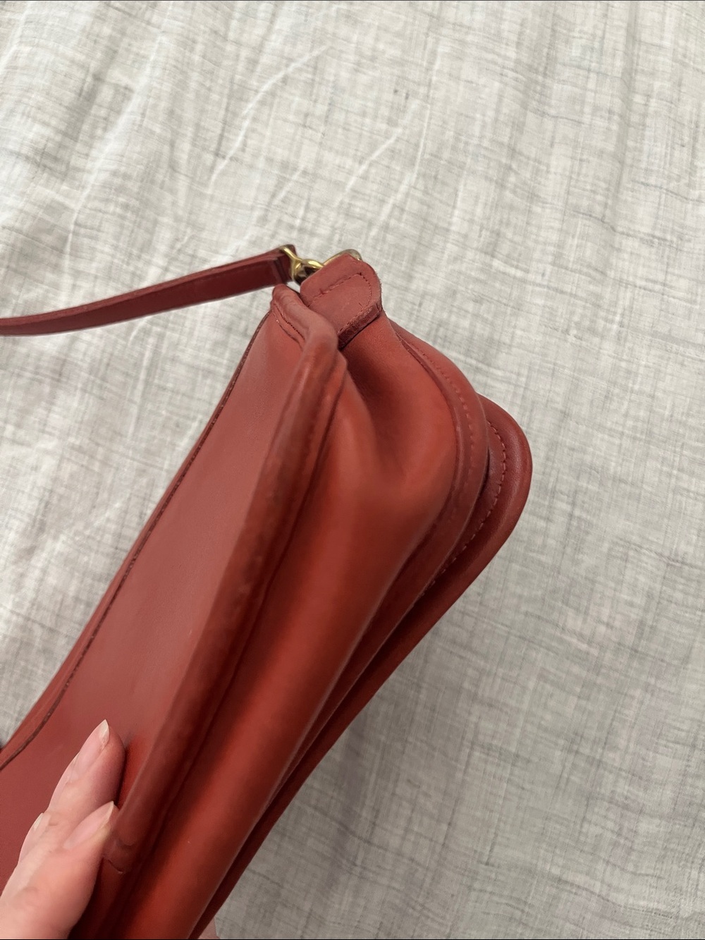 Vintage Coach 9755 Penny Pocket Purse in brick red glove tanned leather - Picture 6 of 15